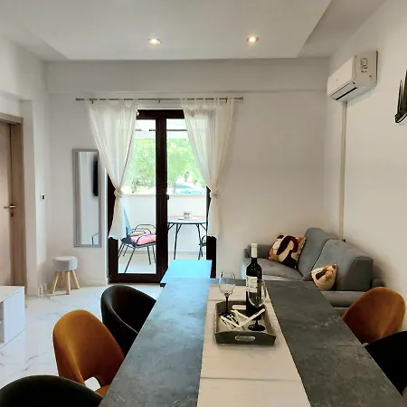 S Dvije Spavace Sobe Пореч