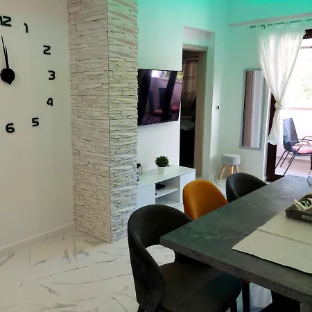 S Dvije Spavace Sobe * بوريتش