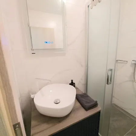 S Dvije Spavace Sobe Apartamento Poreč